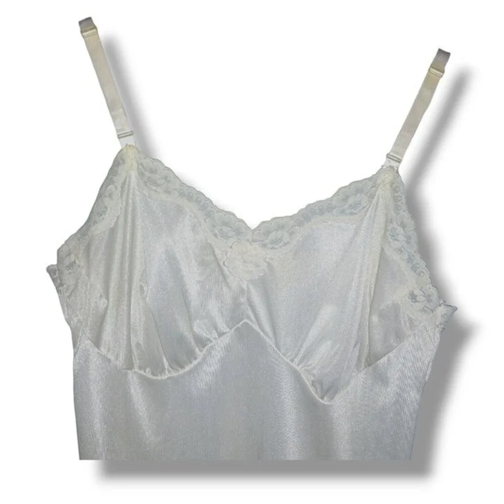 VTG Berkliff Nylon Camisole Slip Top-Size 36/Small-Adjustable Strap-USA Made